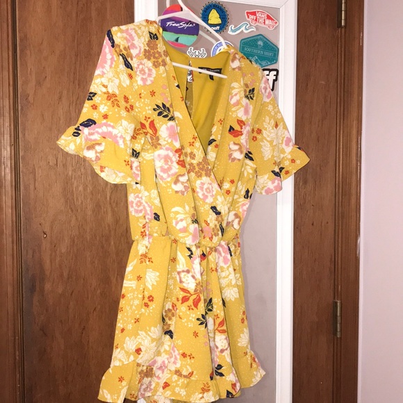 one clothing Dresses & Skirts - Yellow floral romper! one clothing Dresses & Skirts - Yellow floral romper!